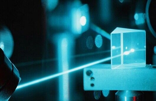 “中國激光產(chǎn)業(yè)社團聯(lián)盟”在滬成立 “中國激光產(chǎn)業(yè)社團聯(lián)盟”在滬成立