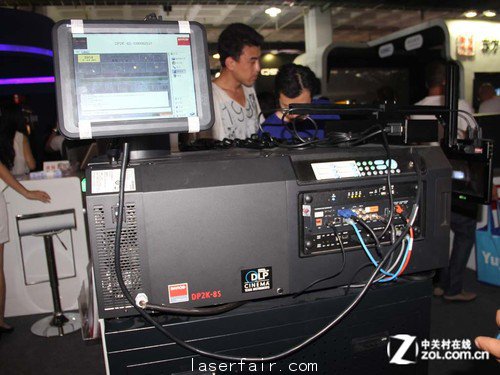 一體化 BIRTV2013展S2K數(shù)字放映機(jī)點(diǎn)評 